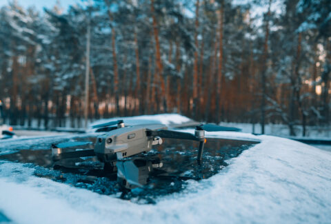 loty dronem zimą DJI Academy